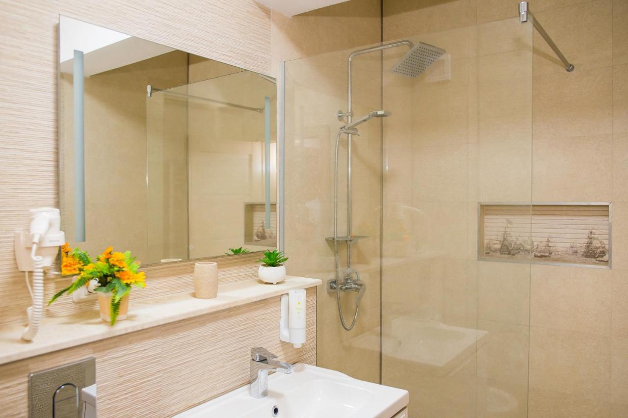 Golden Shell Apartment Mamaia Nord Năvodari Kültér fotó